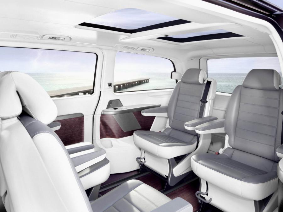  Mercedes-Benz Viano Vision Pearl Concept 2011 года  (фото 11 из 14)